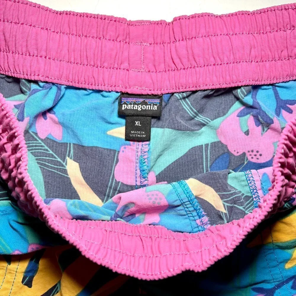 PATAGONIA Wild Beryl Green Surf Swim Shorts Pink Blue Green Floral Girls XL